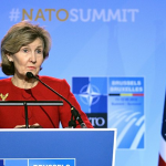 ABŞ-ın NATO-dakı səfiri: Qarabağ məsələsini Azərbaycanın sərhədləri çərçivəsində həll etmək lazımdır